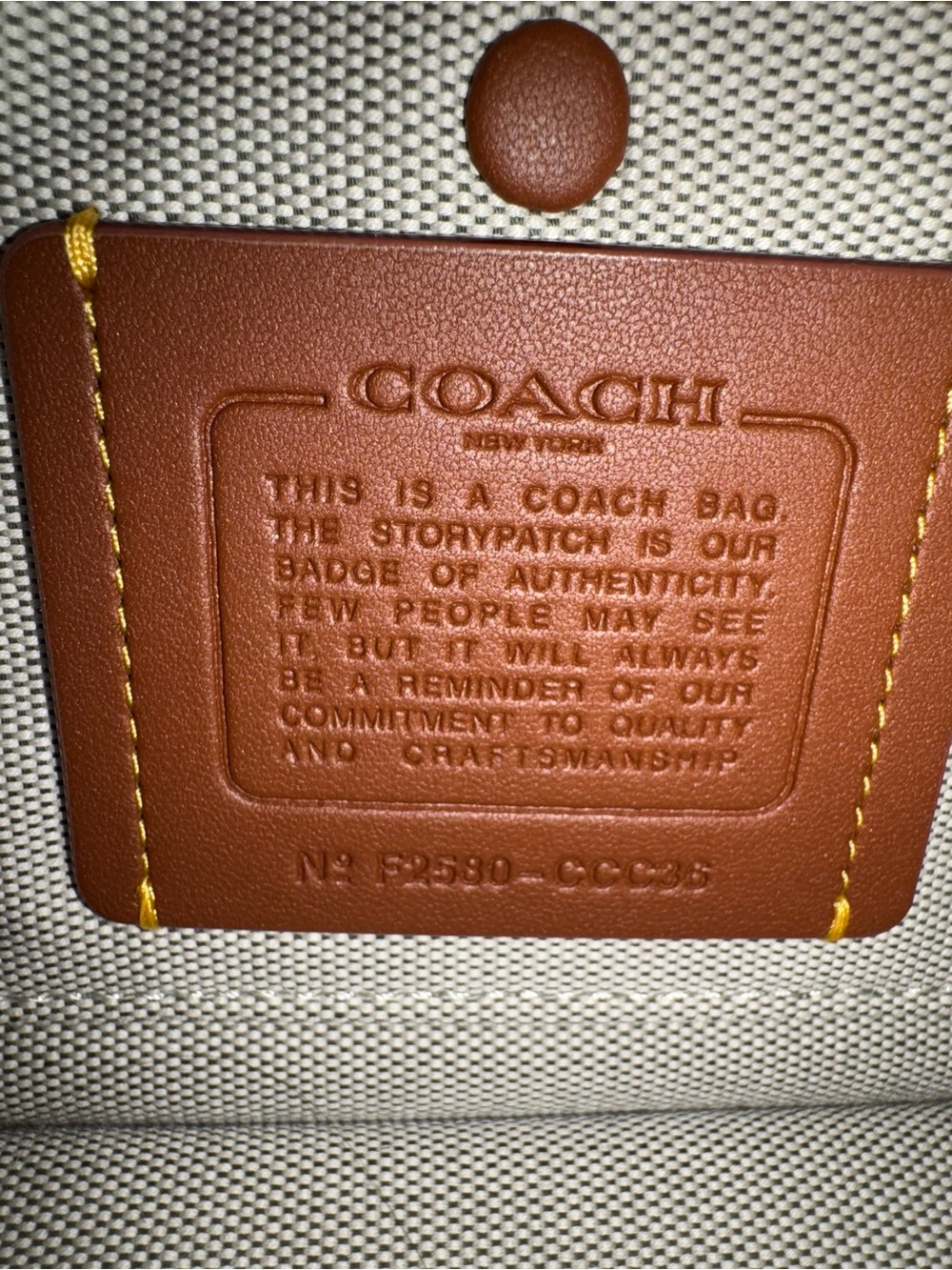Coach Olive Green Waverly handbag and Olive Green Essential Card Holder Wallet - Picture 6 of 9
